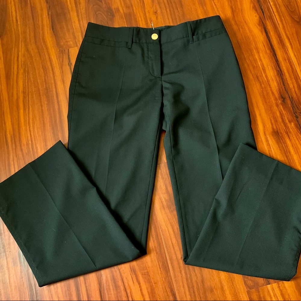 NEW DOLCE GABANA TROUSERS MADE IN ITALY. FABRIC IS LIGHTWEIGHT & YUMMY💞